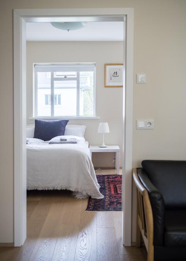 Guesthouse Akureyri - Apartments Near Down Town Buitenkant foto